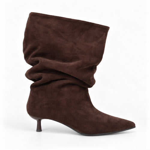 Botins NICE castanhos com cano franzido