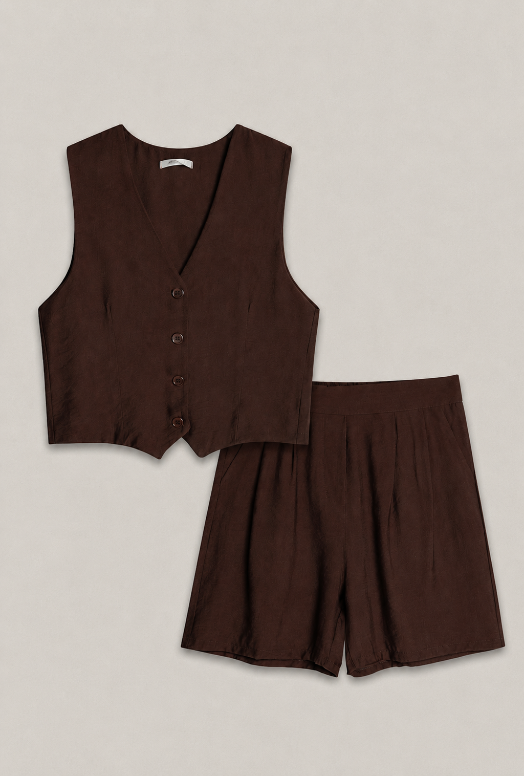 Conjunto Colete e Calções Castanho Chocolate