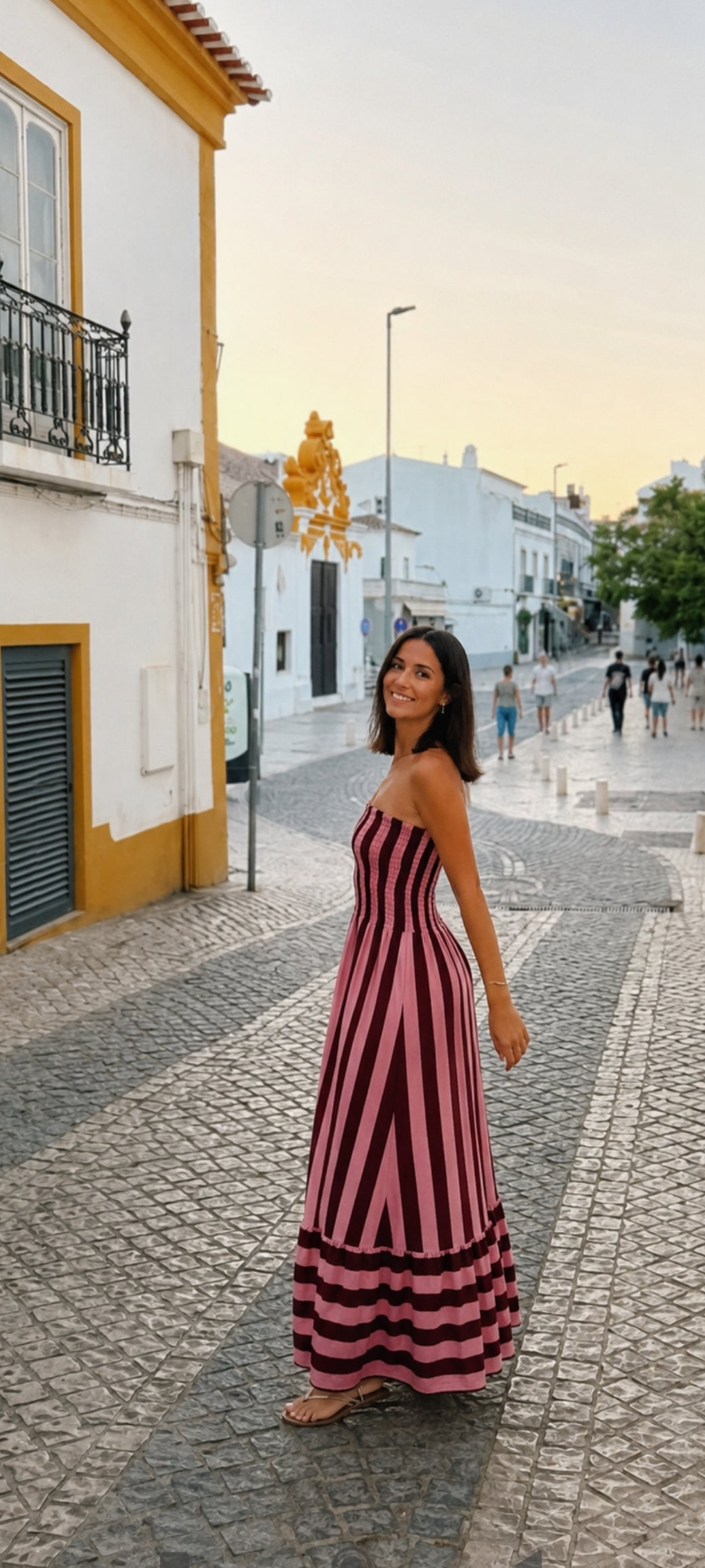 Vestido Comprido às Riscas com Peito em Ninho de Abelha